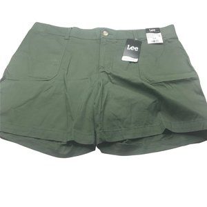 Lee Women's 18M Midrise Bermuda Regular Fit Moss Green Utility Short New